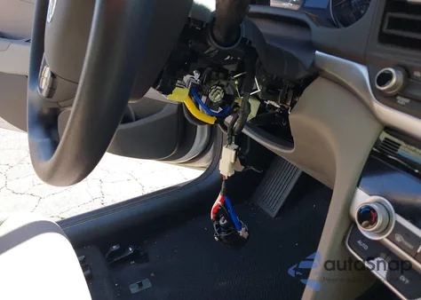 2020 Hyundai Elantra Se from USA, damaged, VIN 5NPD74LF2LH528358